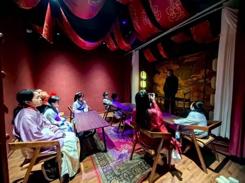 阿坝县互动剧场策划